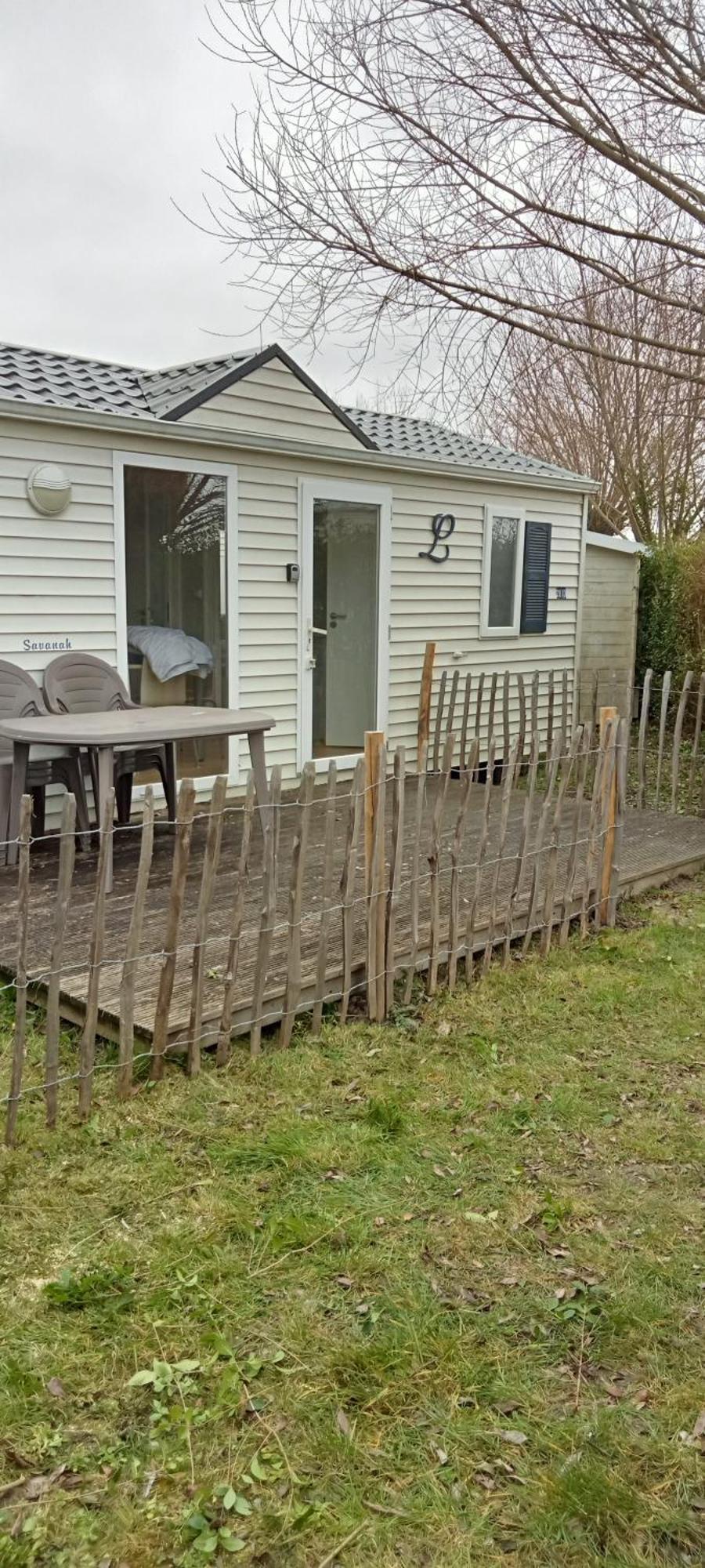 Luxueuze Stacaravan 4Pers Met Terras En Tuintje Bredene Exterior foto